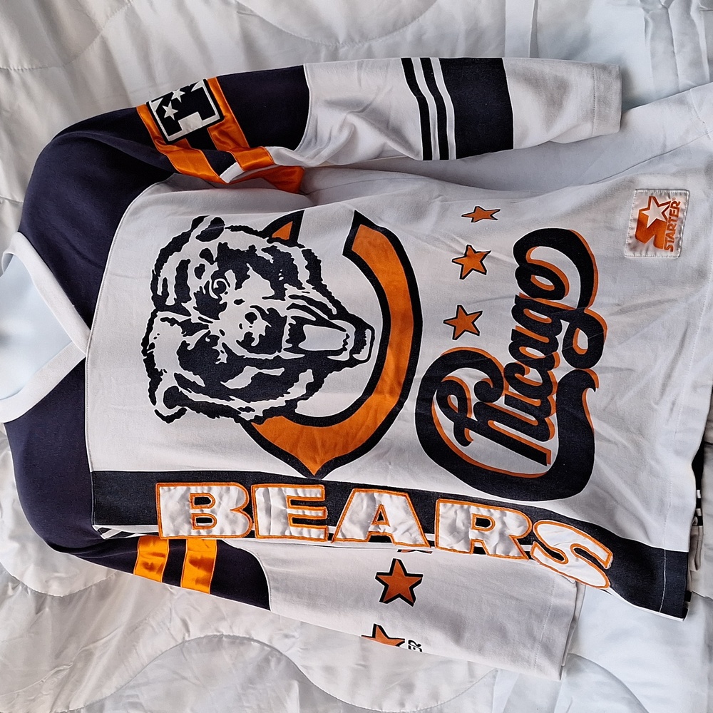 1980s Chicago Bears Starter Long Sleeve V-Neck Sweatshirt, Large
